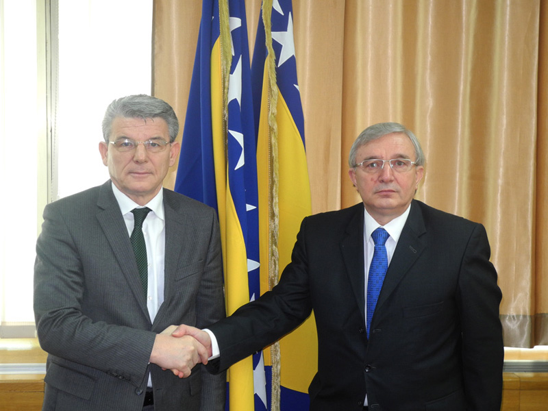 Meeting of the Chairperson of the House of Representatives, Šefik Džaferović, with the Ambassador of Romania in BiH 